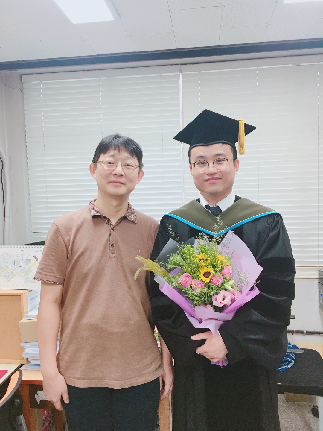 Graduation of Dr. Xi-Hui Li  KakaoTalk_20190313_173235976.jpg