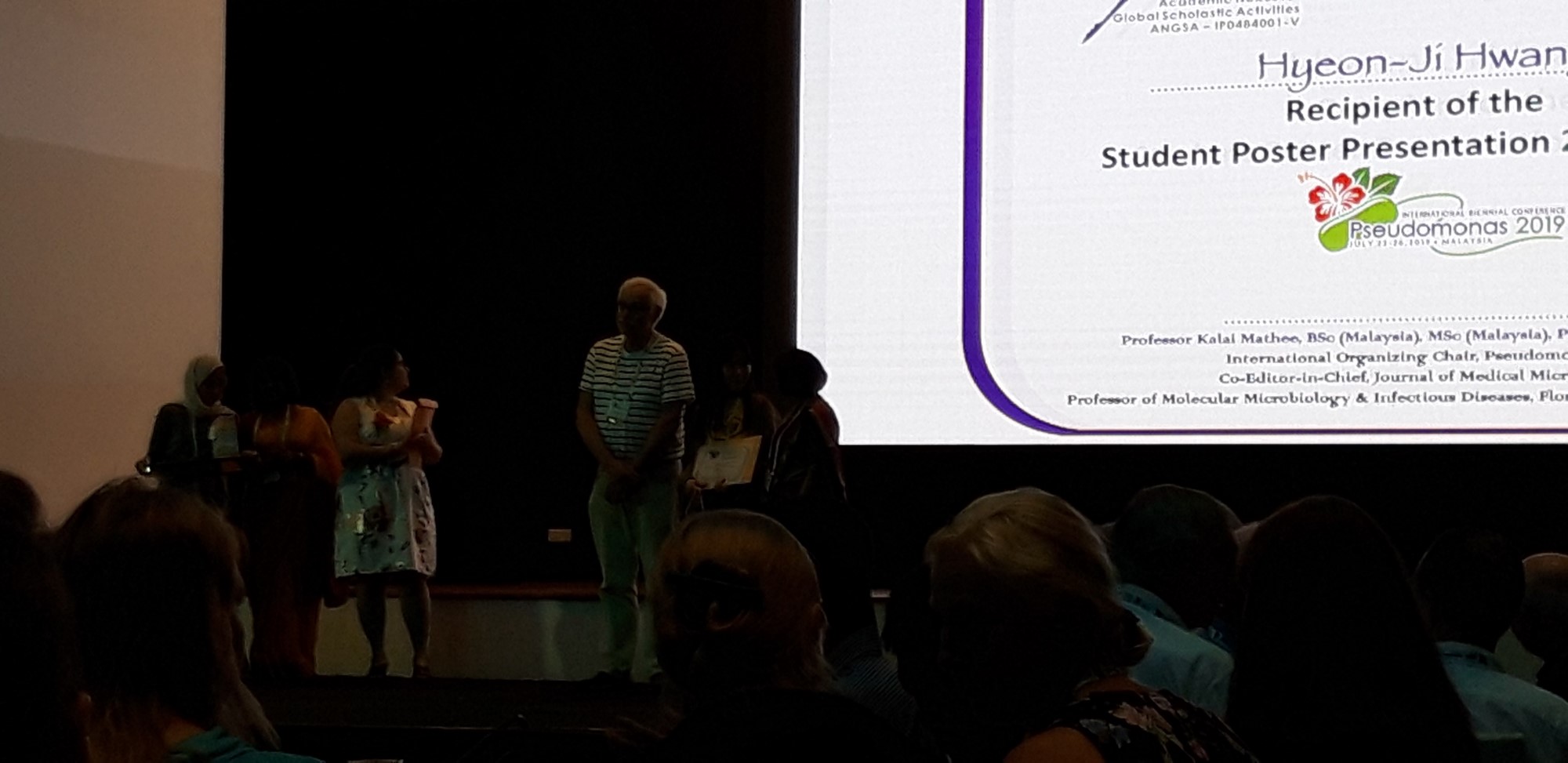 Hyeon-Ji Hwang  won an excellent poster award in Pseudomonas 2019 conference at Kuala Lumpur, Malaysia, 2019, July, 22nd - 26th. Congratulations!  102.jpg